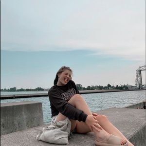 Meet your Posher, Haylee